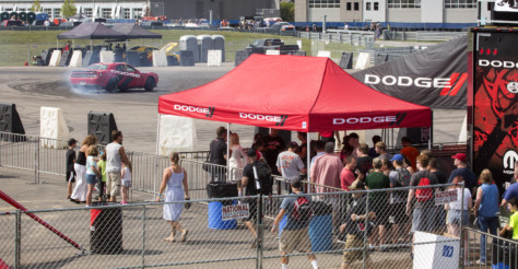 4th-annual-roadkill-nights-sees-street-legal-drag-racing-on-woodward-2018-08-14_22-52-56_561522