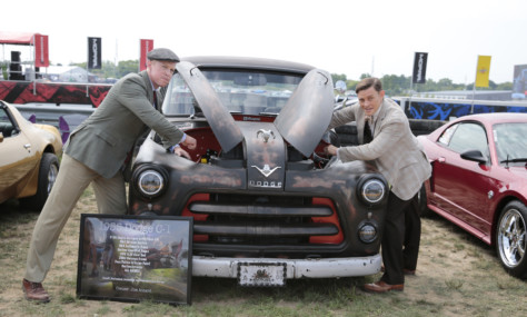 4th-annual-roadkill-nights-sees-street-legal-drag-racing-on-woodward-2018-08-14_22-53-15_963020