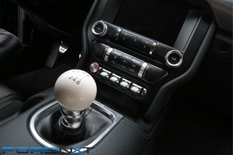 driving-the-2019-bullitt-makes-you-feel-like-the-king-of-cool-2018-08-03_02-22-49_941436