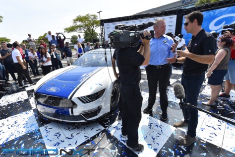 mustang-is-dressed-for-success-in-nascar-cup-series-racing-next-year-2018-08-10_16-21-42_305399