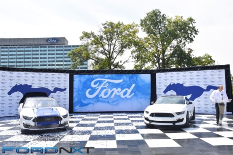 mustang-is-dressed-for-success-in-nascar-cup-series-racing-next-year-2018-08-10_16-23-22_424005