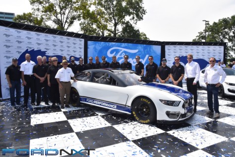 mustang-is-dressed-for-success-in-nascar-cup-series-racing-next-year-2018-08-10_16-24-19_026862