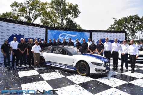 mustang-is-dressed-for-success-in-nascar-cup-series-racing-next-year-2018-08-10_16-24-38_645124