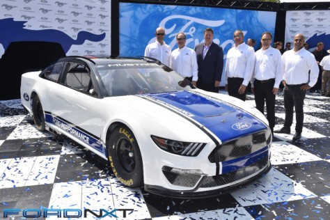 mustang-is-dressed-for-success-in-nascar-cup-series-racing-next-year-2018-08-10_16-24-47_644515