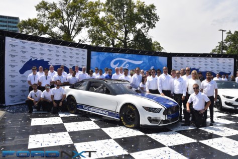 mustang-is-dressed-for-success-in-nascar-cup-series-racing-next-year-2018-08-10_16-26-03_338721