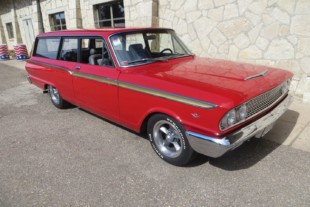 Dave Gardner's Custom 1963 Ford Fairlane Station Wagon