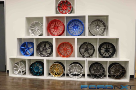 take-a-tour-of-the-american-racing-wheels-showroom-2018-08-30_01-37-56_997530