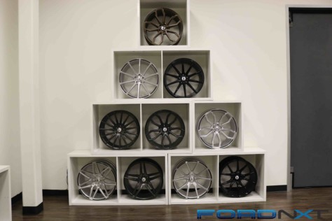 take-a-tour-of-the-american-racing-wheels-showroom-2018-08-30_01-38-55_252200