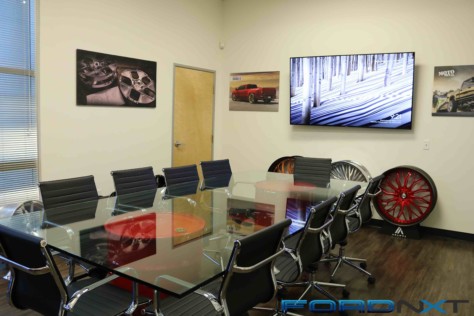 take-a-tour-of-the-american-racing-wheels-showroom-2018-08-30_01-43-28_028307