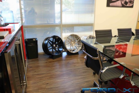 take-a-tour-of-the-american-racing-wheels-showroom-2018-08-30_01-43-39_630640