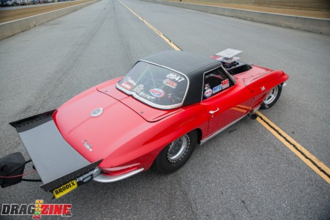 the-bad-bull-shannon-pooles-1964-corvette-red-bull-2018-08-23_11-44-57_570803