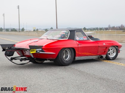 the-bad-bull-shannon-pooles-1964-corvette-red-bull-2018-08-23_11-46-20_044273