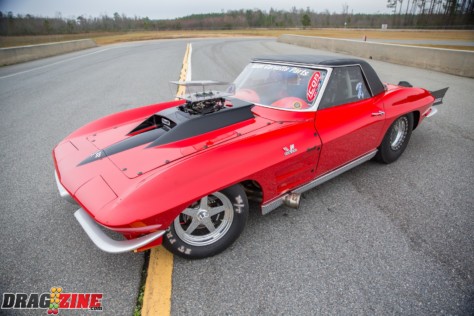 the-bad-bull-shannon-pooles-1964-corvette-red-bull-2018-08-23_11-47-01_634795