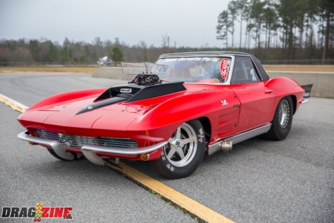 the-bad-bull-shannon-pooles-1964-corvette-red-bull-2018-08-23_11-47-35_125235