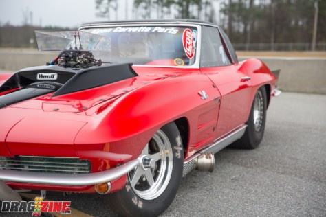 the-bad-bull-shannon-pooles-1964-corvette-red-bull-2018-08-23_11-47-53_223484