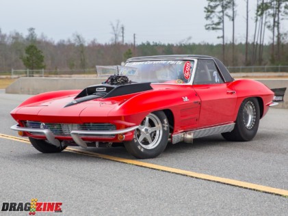 the-bad-bull-shannon-pooles-1964-corvette-red-bull-2018-08-23_11-48-05_629968