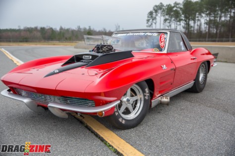 the-bad-bull-shannon-pooles-1964-corvette-red-bull-2018-08-23_11-48-10_589160