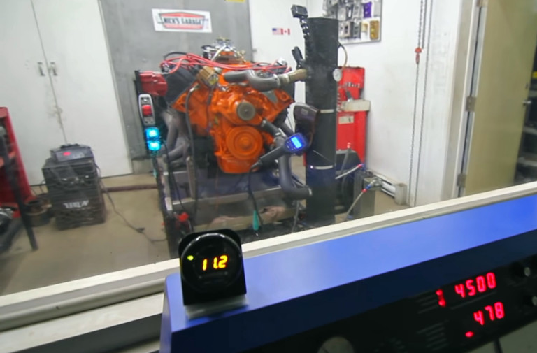 Video: The Problematic 426 Hemi Is Back On The Engine Dyno