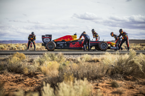 Video: Watch this F1 Car Drive Across the Streets of America