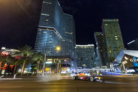 video-watch-this-f1-car-drive-across-america-2018-08-08_17-47-33_786107