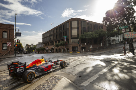video-watch-this-f1-car-drive-across-america-2018-08-08_17-51-57_593725