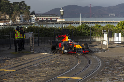 video-watch-this-f1-car-drive-across-america-2018-08-08_17-53-44_369739