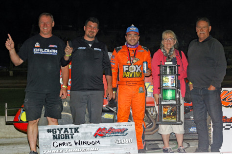 windom-lays-first-smackdown-2018-08-23_15-39-37_782027