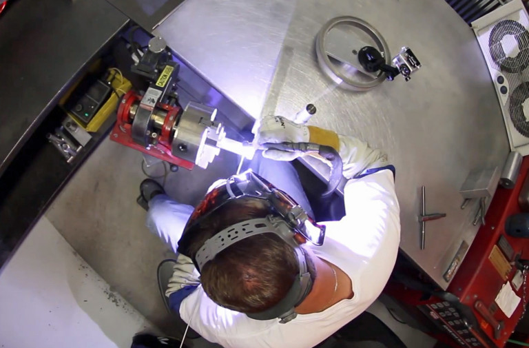 Fabrication Friday – Peterson Fluid Systems Dry Sump Tank