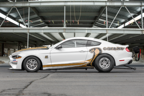ford-performance-debuts-quickest-drag-racing-mustang-ever-2018-09-06_23-53-10_155432