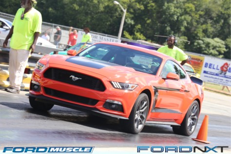 hundreds-just-send-it-during-mustang-week-2018s-drag-test-n-tune-2018-09-06_23-22-59_379647