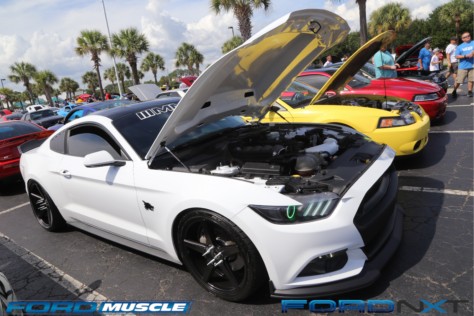 mustang-week-2018-kicks-off-with-a-gigantic-meet-n-greet-2018-09-05_03-29-03_300787