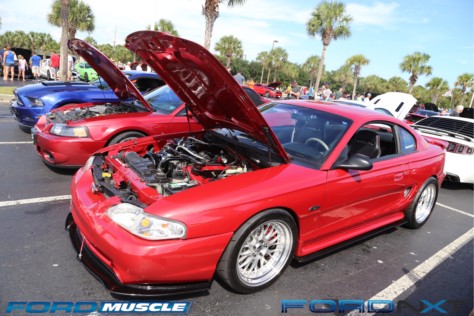 mustang-week-2018-kicks-off-with-a-gigantic-meet-n-greet-2018-09-05_03-39-19_497434