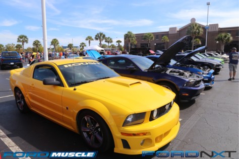 mustang-week-2018-kicks-off-with-a-gigantic-meet-n-greet-2018-09-05_03-40-04_825511