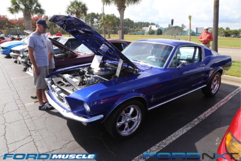 mustang-week-2018-kicks-off-with-a-gigantic-meet-n-greet-2018-09-05_03-47-08_442496