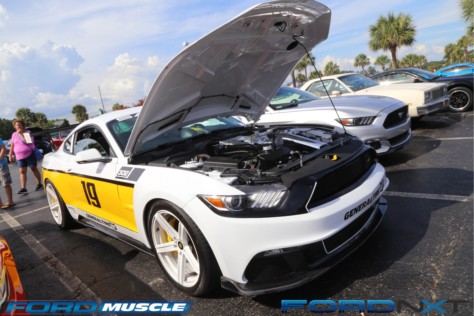 mustang-week-2018-kicks-off-with-a-gigantic-meet-n-greet-2018-09-05_03-52-47_225821