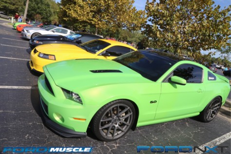 mustang-week-2018-kicks-off-with-a-gigantic-meet-n-greet-2018-09-05_03-53-36_908798