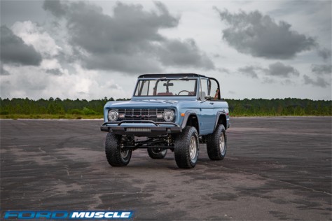 this-coyote-swap-1973-bronco-is-the-new-bronco-you-need-2018-09-16_16-32-16_081017