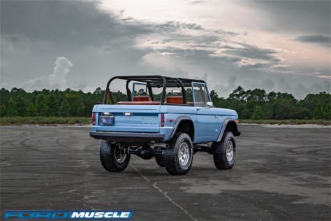 this-coyote-swap-1973-bronco-is-the-new-bronco-you-need-2018-09-16_16-33-09_729032