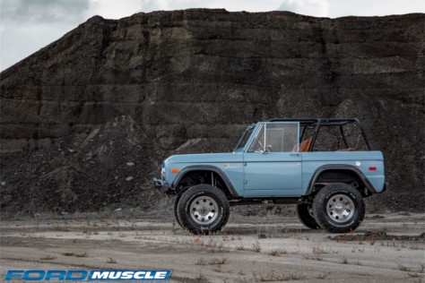 this-coyote-swap-1973-bronco-is-the-new-bronco-you-need-2018-09-16_16-34-29_822164