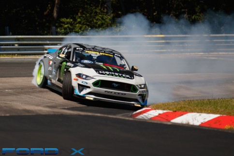 Vaughn Gittin Jr. Destroys Tires For 12+ Miles On The Nürburgring