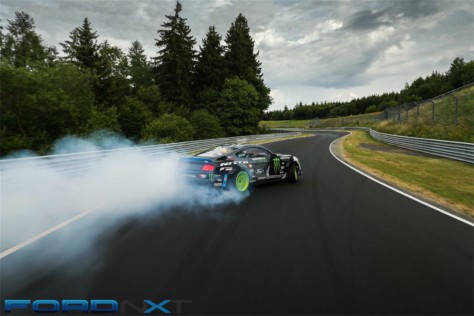 vaughn-gittin-jr-destroys-tires-for-12-miles-on-the-nurburgring-2018-09-25_17-52-05_709102
