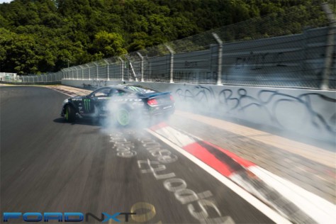 vaughn-gittin-jr-destroys-tires-for-12-miles-on-the-nurburgring-2018-09-25_17-52-18_625926