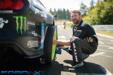 vaughn-gittin-jr-destroys-tires-for-12-miles-on-the-nurburgring-2018-09-25_17-53-34_326506