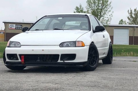 Video: S2000 Ace Wrestles EG6 Civic — Lift-Off Oversteer Galore!
