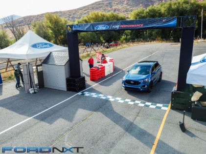 first-drive-the-2019-edge-st-strikes-a-fun-balance-between-performance-practicality-2018-10-08_13-02-36_714042