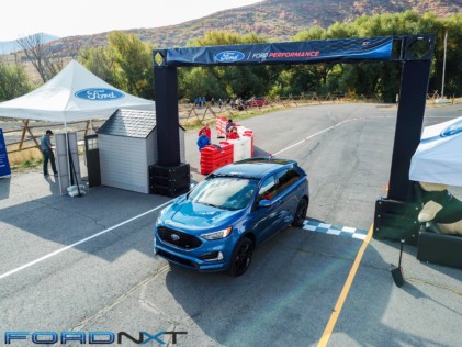 first-drive-the-2019-edge-st-strikes-a-fun-balance-between-performance-practicality-2018-10-08_13-03-04_675111