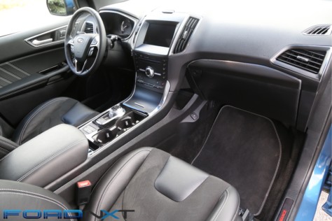 first-drive-the-2019-edge-st-strikes-a-fun-balance-between-performance-practicality-2018-10-08_13-04-14_300504