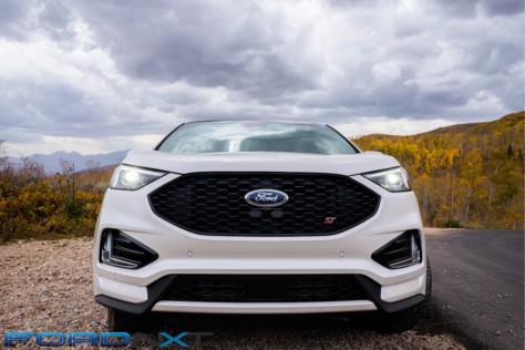 first-drive-the-2019-edge-st-strikes-a-fun-balance-between-performance-practicality-2018-10-08_13-12-00_260525