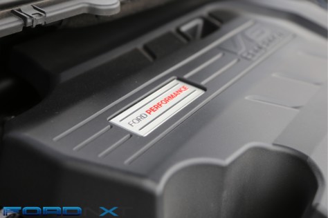 first-drive-the-2019-edge-st-strikes-a-fun-balance-between-performance-practicality-2018-10-08_13-22-34_983623