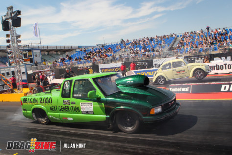 germanys-biggest-drag-race-the-2018-nitrolympx-from-hockenheim-2018-10-19_13-54-18_395349